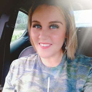 Meet your Posher, Tabitha